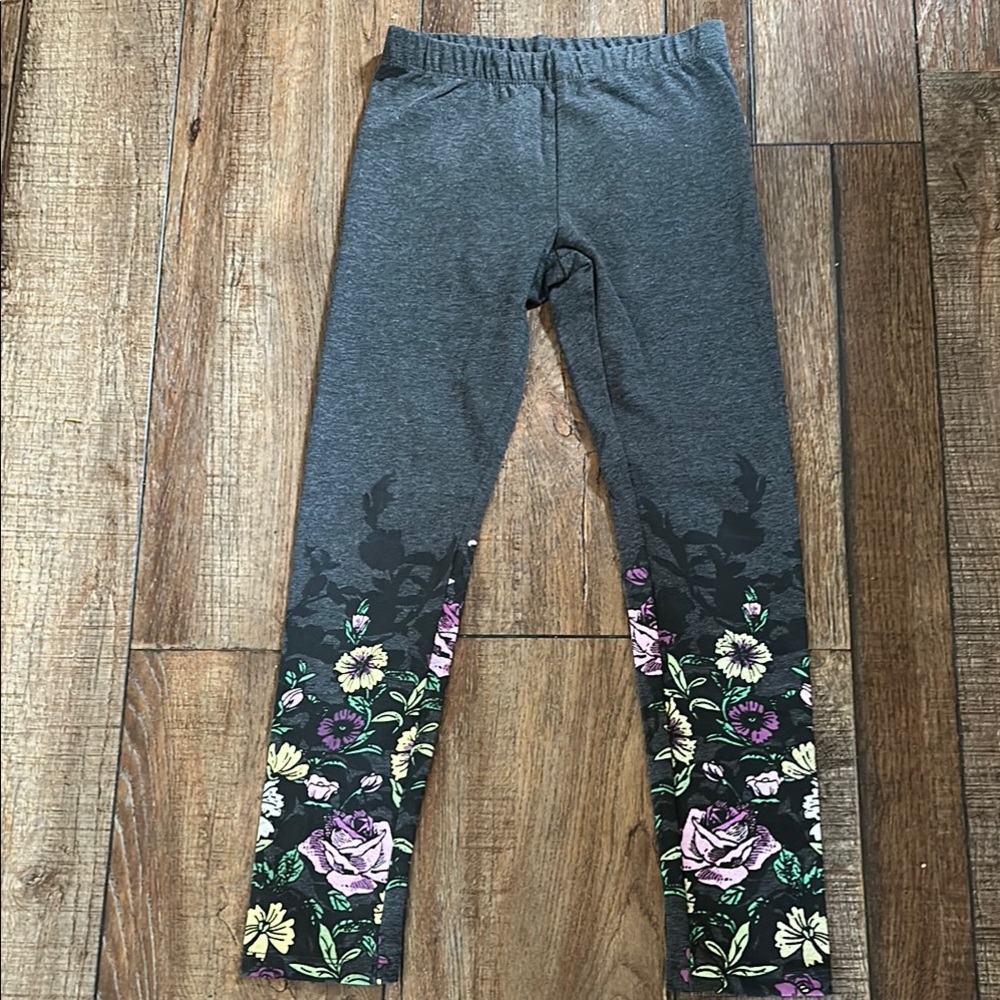 Vigoss NWOT Floral Gray Kids Leggings